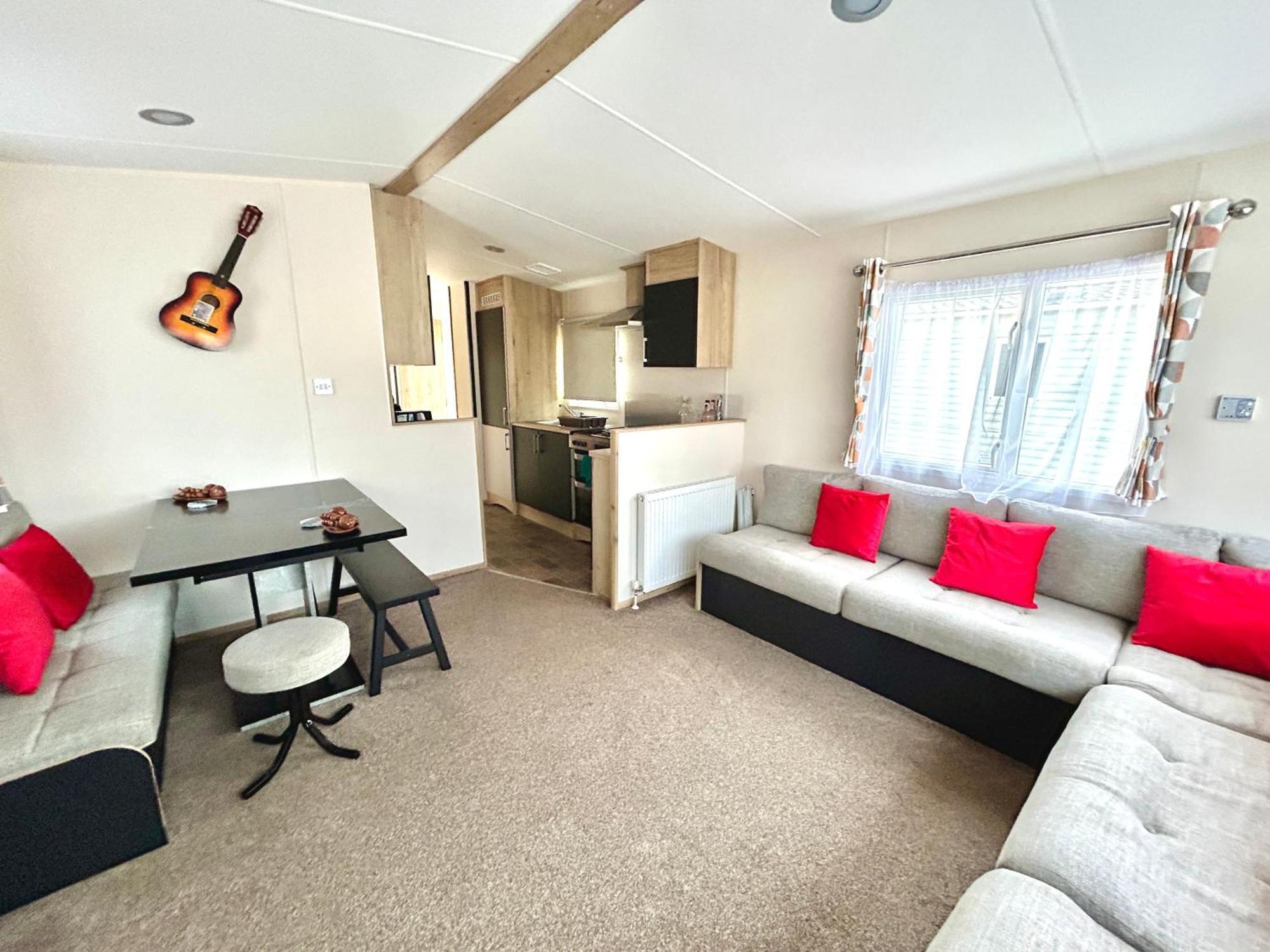 Verbjam 6 Berth Caravan Holiday St Osyth Clacton-On-Sea Exterior photo